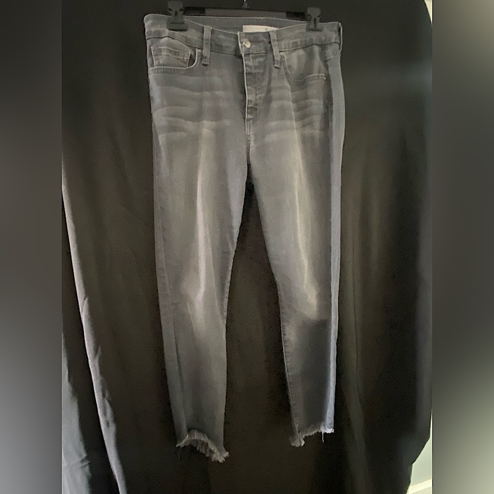 Joe’s jeans skinny ankle Like New Size 28 Grey